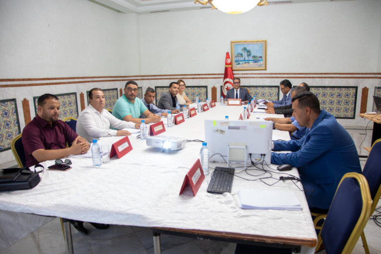 رئيس المجلس الوطني للجهات والأقاليم يشرف على اجتماع مكتب المجلس