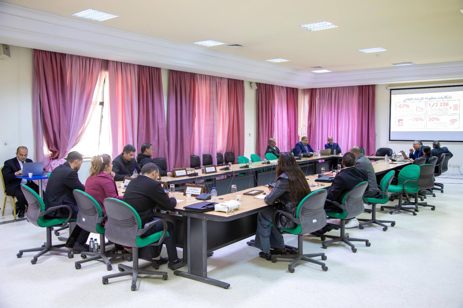 You are currently viewing لجنة القطاعات الإنتاجية تعقد جلسة استماع لمتابعة وضعية التكوين والإرشاد الفلاحي