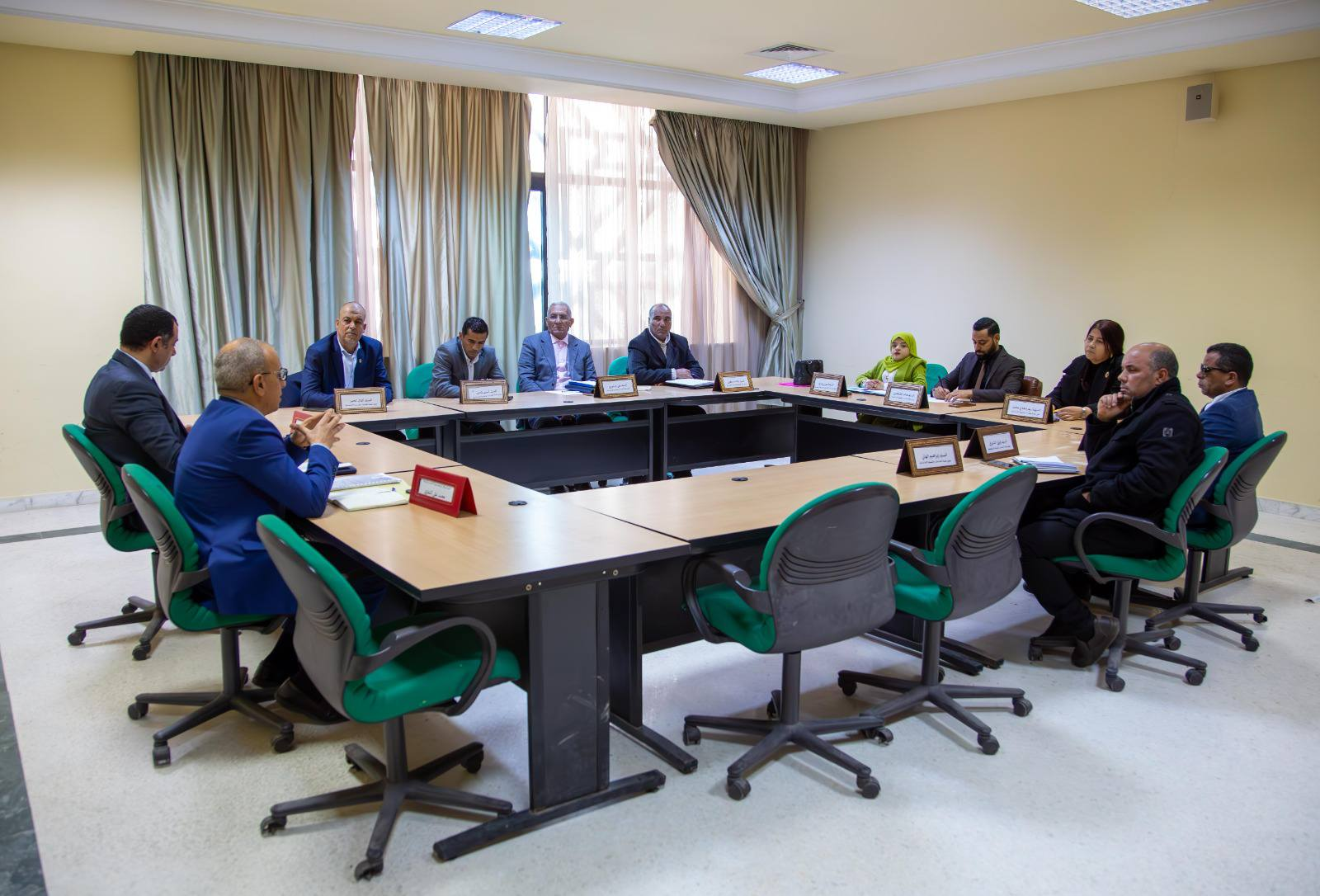 You are currently viewing لجنة الخدمات والتنمية الاجتماعية تعقد جلسة استماع إلى ممثلي وزارة الشباب والرياضة