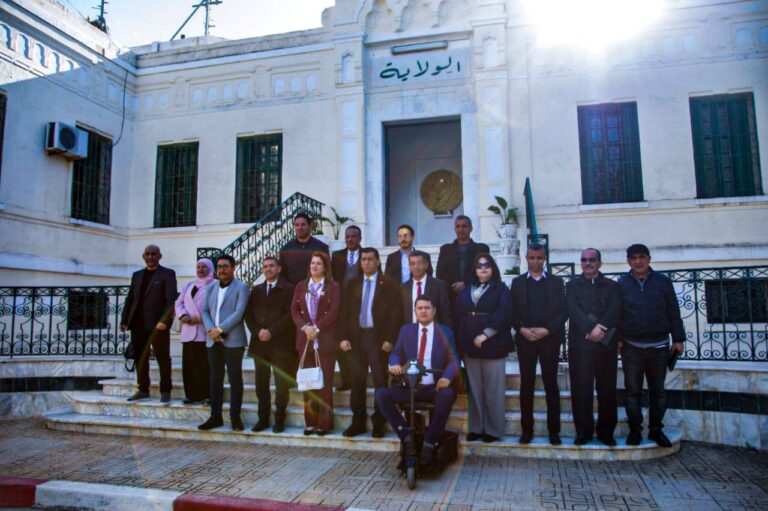 وفد برلماني من المجلس الوطني للجهات والأقاليم يؤدي زيارة ميدانية إلى ولاية جندوبة