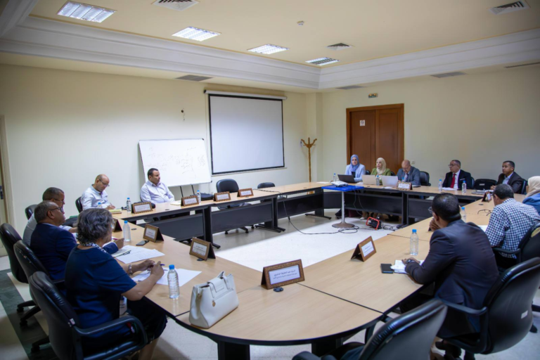 لجنة المخططات التنموية والمشاريع الكبرى تعقد جلسة استماع لممثلي وزارة تكنولوجيا الاتصال