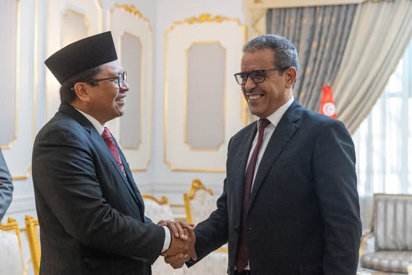 رئيس المجلس الوطني للجهات والأقاليم يستقبل سفير إندونيسيا بتونس
