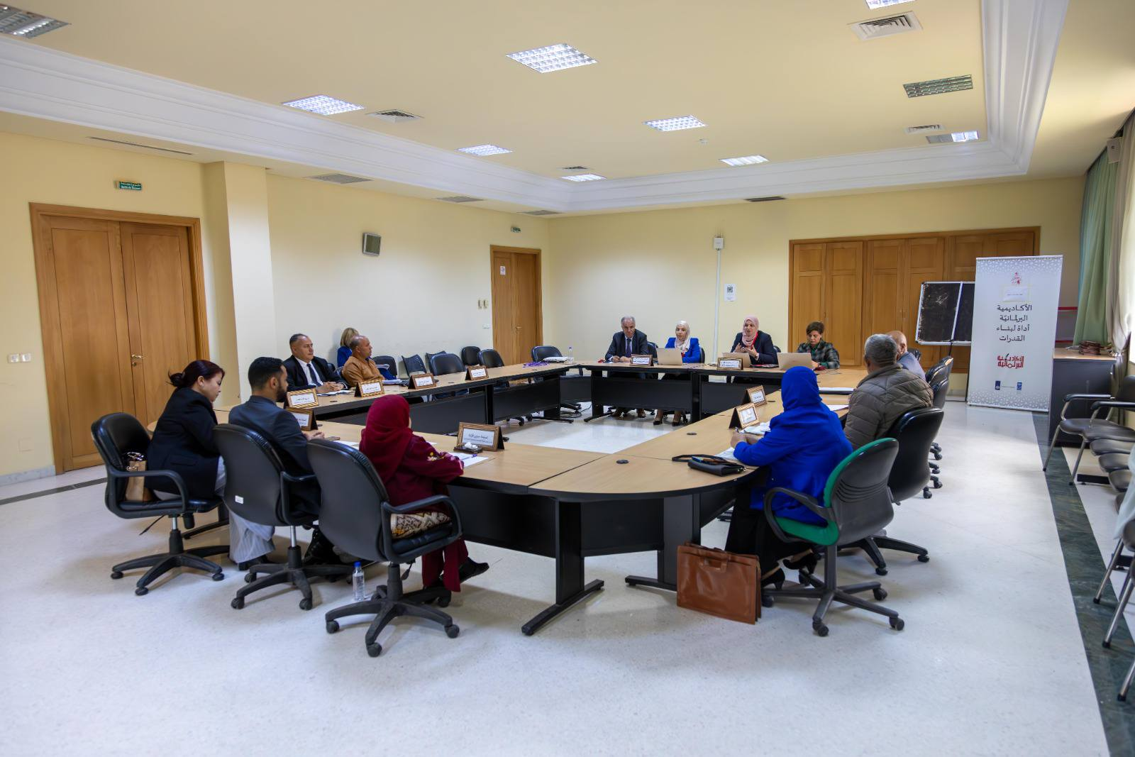 You are currently viewing لجنة الخدمات والتنمية الاجتماعية تعقد جلسة استماع لممثلين لوزارة تكنولوجيات الاتصال