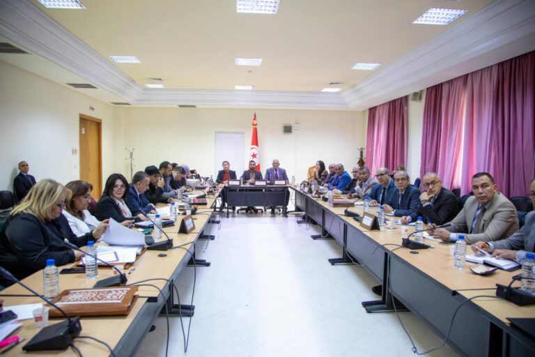 لجنة الخدمات والتنمية الاجتماعية تستمع لممثلي وزارة الشؤون الاجتماعية