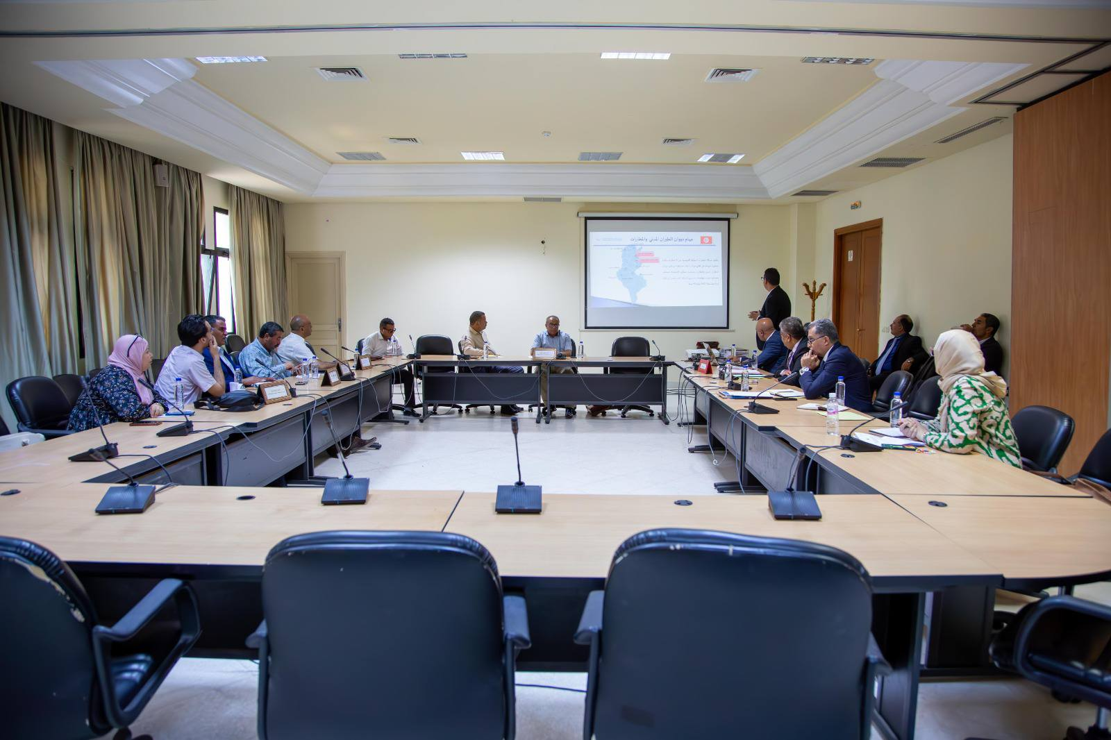 You are currently viewing لجنة المخططات التنموية والمشاريع الكبرى تستمع لممثلي ديوان الطيران المدني والمطارات