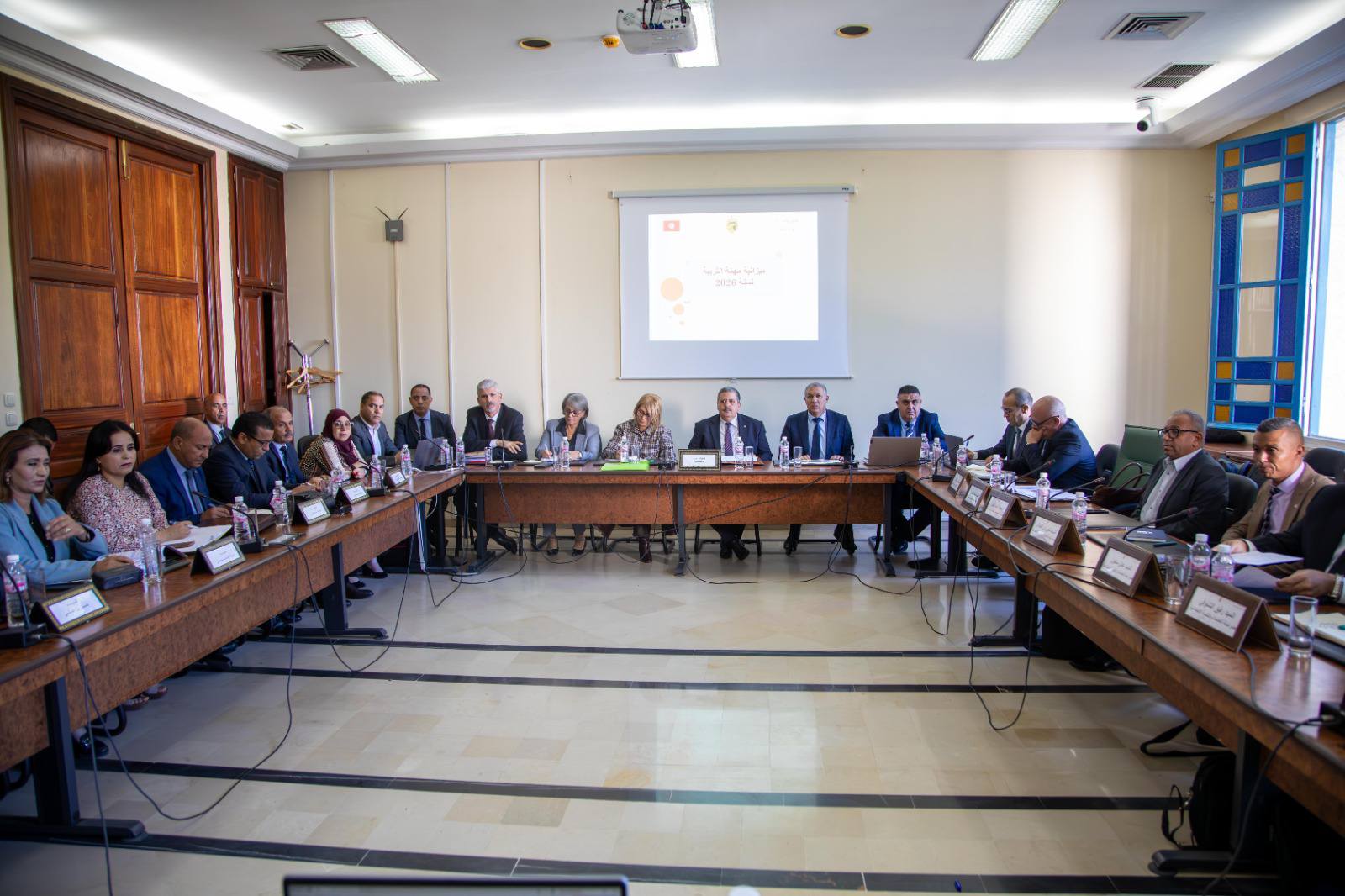 You are currently viewing لجنة الخدمات والتنمية الاجتماعية تعقد جلسة استماع حول مشروع ميزانية مهمة التربية لسنة 2026