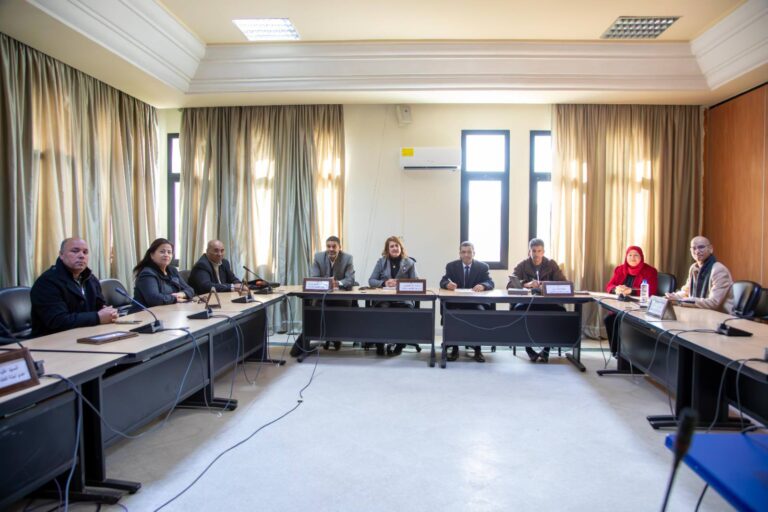 لجنة القطاعات الإنتاجية تضبط برنامع عملها للفترة القادمة