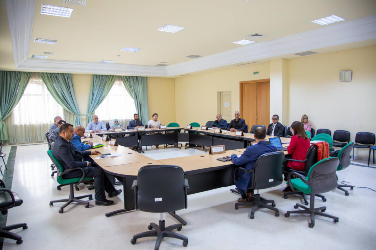 لجنة الخدمات والتنمية الاجتماعية تعقد لجنة استماع لممثلي وكالة التهذيب والتجديد العمراني