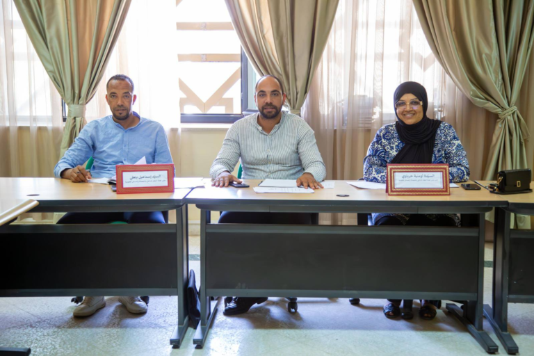 لجنة النظام الداخلي والحصانة والمسائل القانونية تعقد جلسة عمل