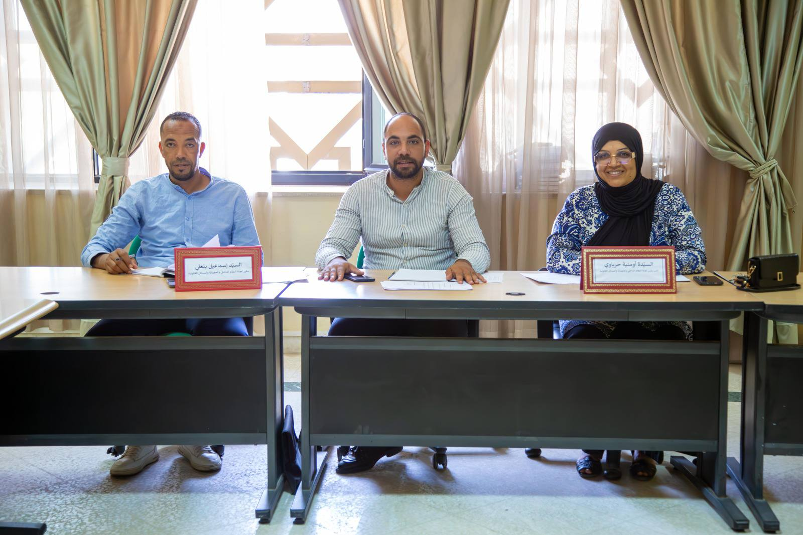 You are currently viewing لجنة النظام الداخلي والحصانة والمسائل القانونية تعقد جلسة عمل