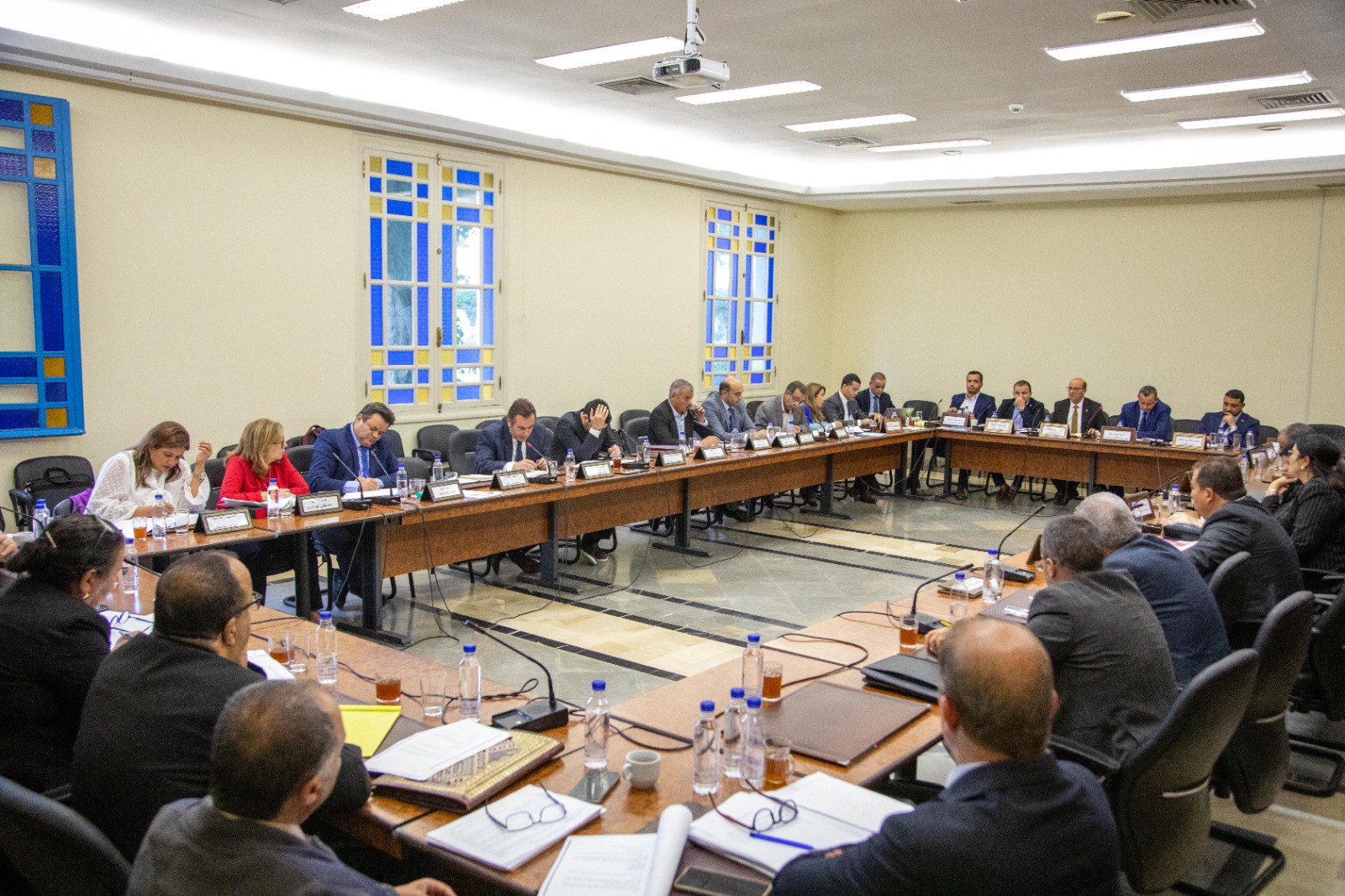 You are currently viewing لجنة المالية والميزانية تشرع في مناقشة فصول مشروع قانون المالية لسنة 2026