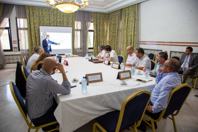 لجنة المخططات التنموية والمشاريع الكبرى تعقد جلسة استماع لممثلي ديوان البحرية التجارية والموانئ