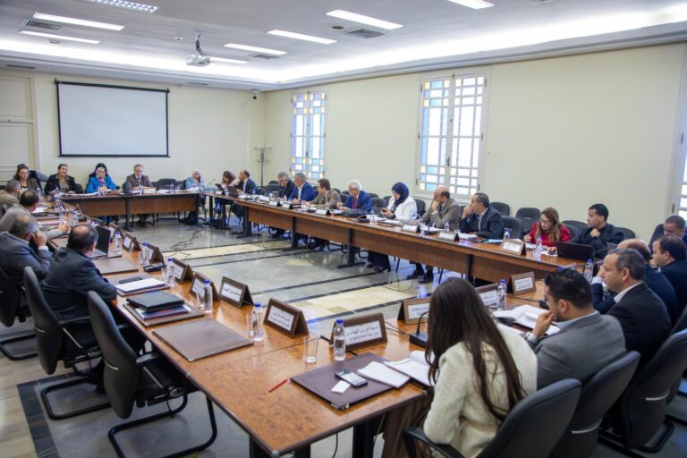 لجنة المالية والميزانية تواصل دراسة فصول مشروع قانون المالية لسنة 2026