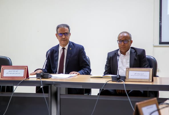 رئيس المجلس الوطني للجهات والأقاليم يشرف على جلسة استماع لوفد من المعهد الوطني للإحصاء