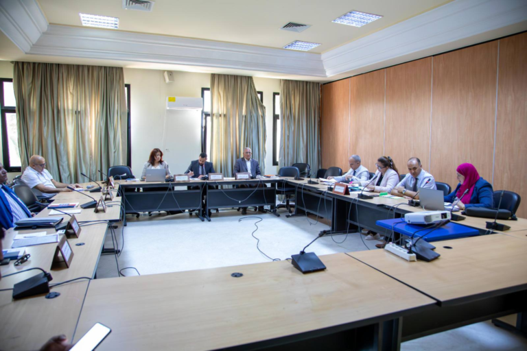 لجنة الخدمات والتنمية الاجتماعية تستمع لممثلي وزارة الشباب والرياضة