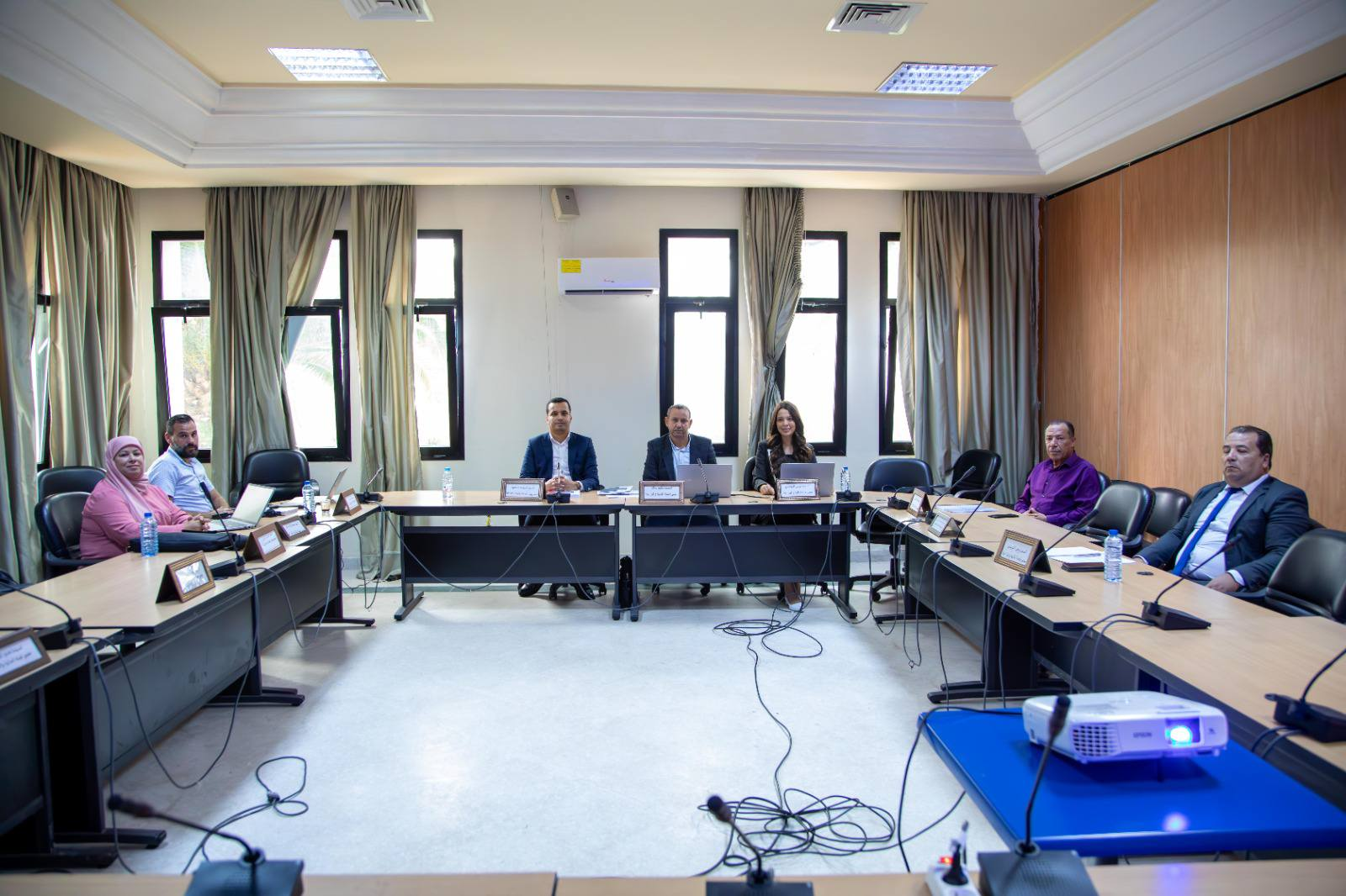 You are currently viewing لجنة المالية والميزانية تواصل النظر في مشروع قانون المالية لسنة 2026