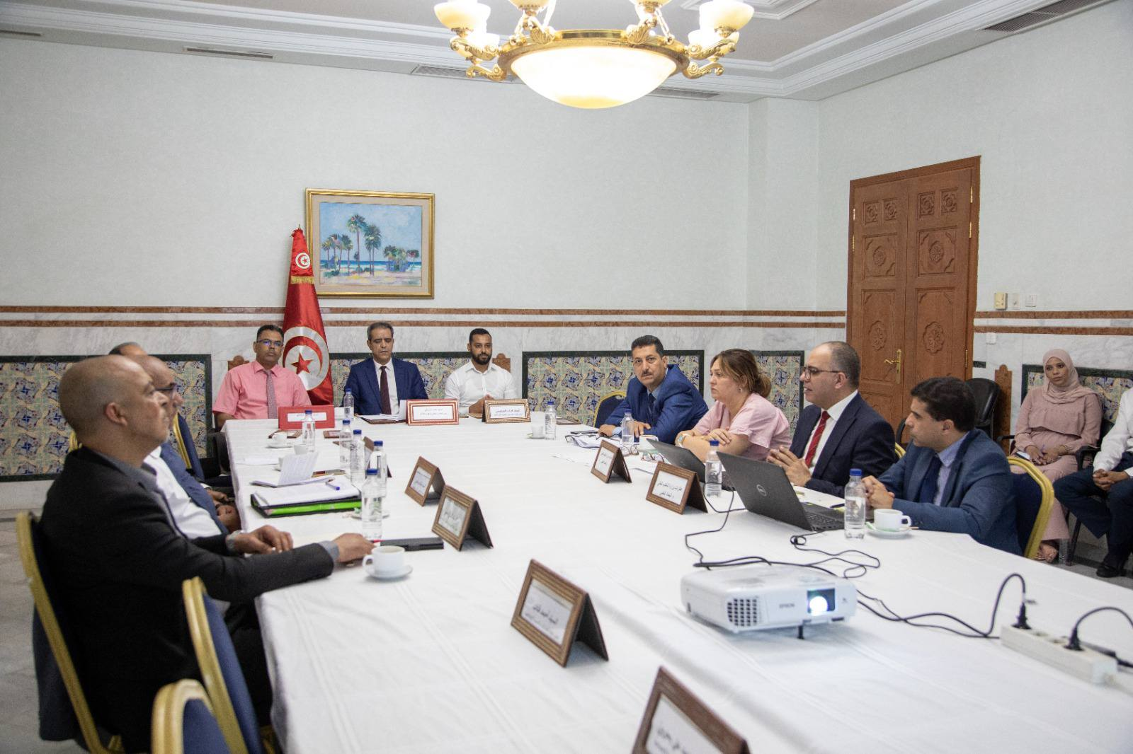 You are currently viewing رئيس المجلس الوطني للجهات والأقاليم يشرف على تنظيم لجنة الخدمات والتنمية الاجتماعية جلسة استماع لممثلي وزارة التعليم العالي والبحث العلمي