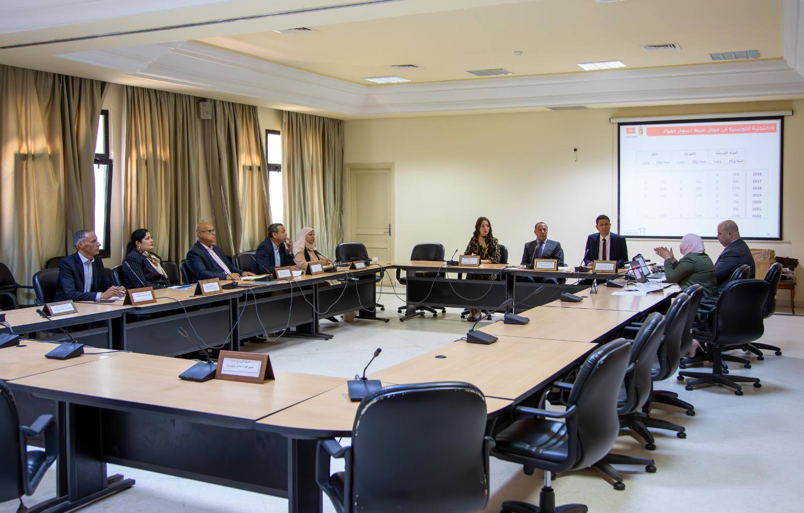 You are currently viewing لجنة المالية والميزانية تستمع لممثلي وزارة المالية حول موضوع منظومة الدعم