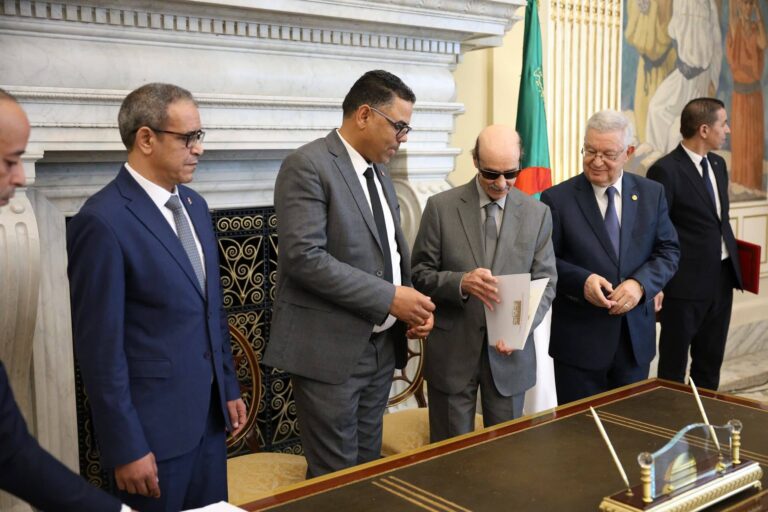 رئيس المجلس الوطني للجهات والأقاليم يشرف على تنصيب مجموعة الصداقة والأخوة البرلمانية بين المجلس الوطني للجهات والأقاليم ومجلس الأمة الجزائري