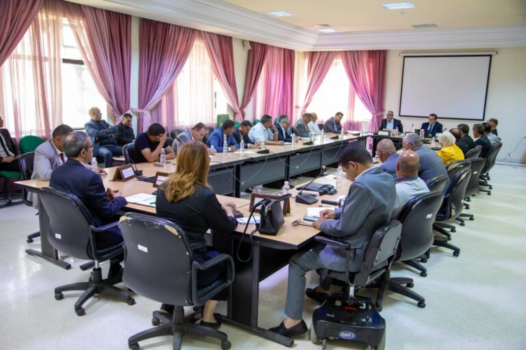 المجلس الوطني للجهات والأقاليم ينظم يوما دراسيا حول الظرفية الاقتصادية وعلاقتها بمشروع المخطط التنموي