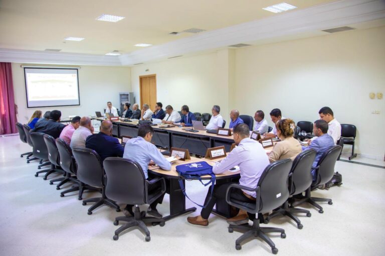 لجنة القطاعات الإنتاجية تستمع إلى ممثلي وزارتي الفلاحة والتجارة بخصوص تنظيم قطاع تربية الماشية والحد من ارتفاع الأسعار